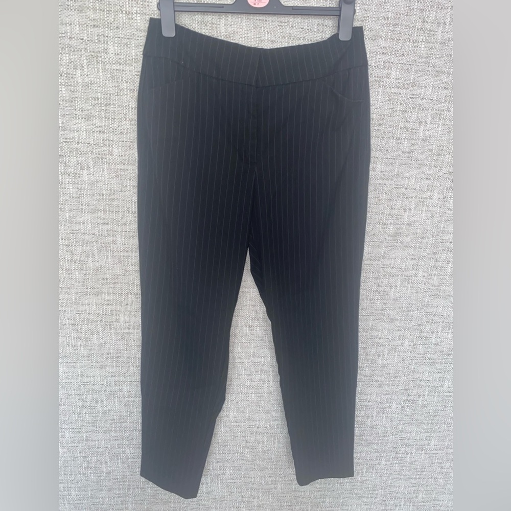Dynamite Lace Up Women's Black Dress Pants White Pinstriped Size 8